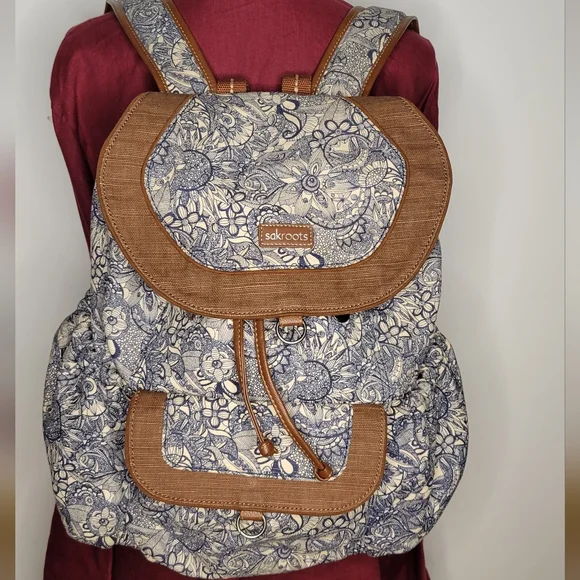 Sakroots Backpack Blue Spirit Desert Laptop Sleeve Extra Large Canvas Blue